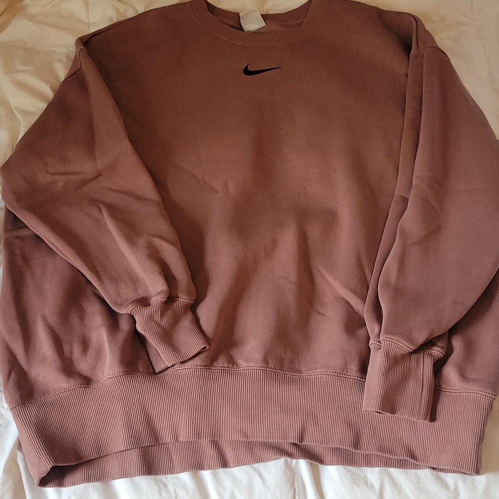 Nike Crewneck Sweatshirt